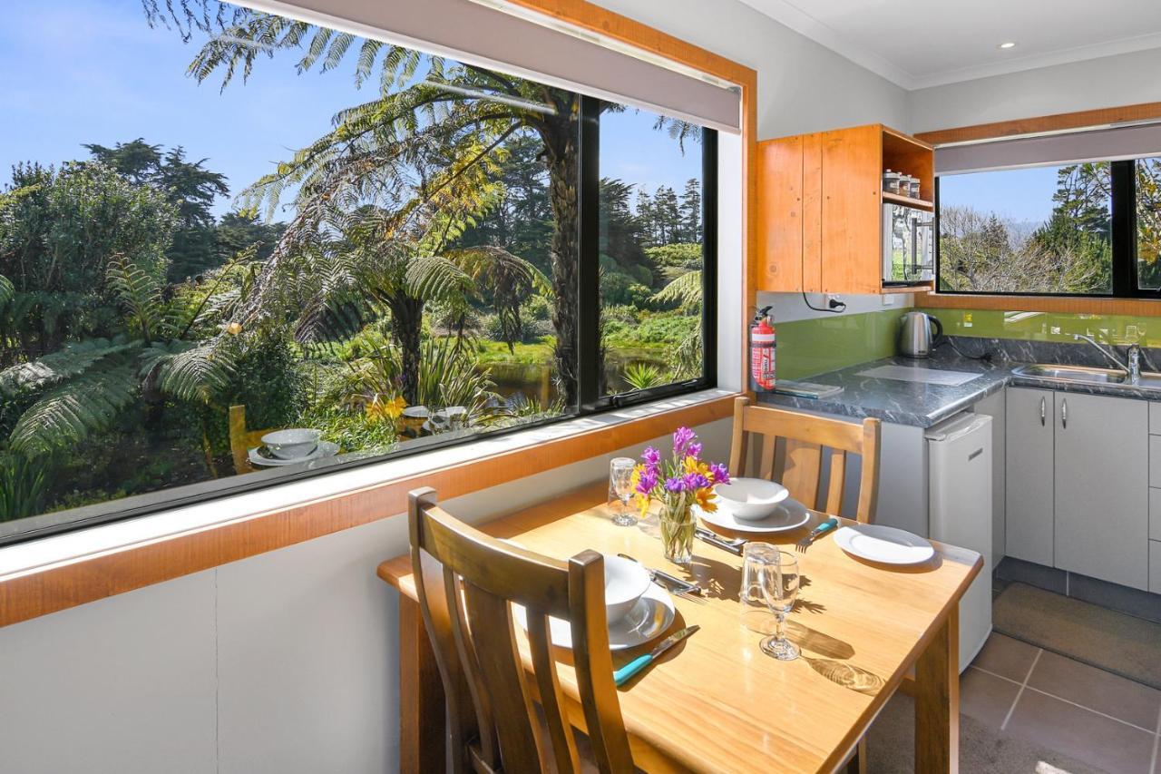 Upepo - The Garden Room - Cape Foulwind Studio Экстерьер фото